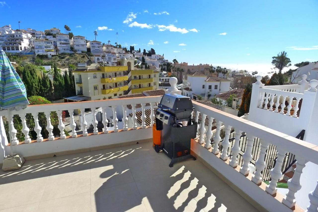 R1352 Pinomar D Villa Nerja Exteriör bild