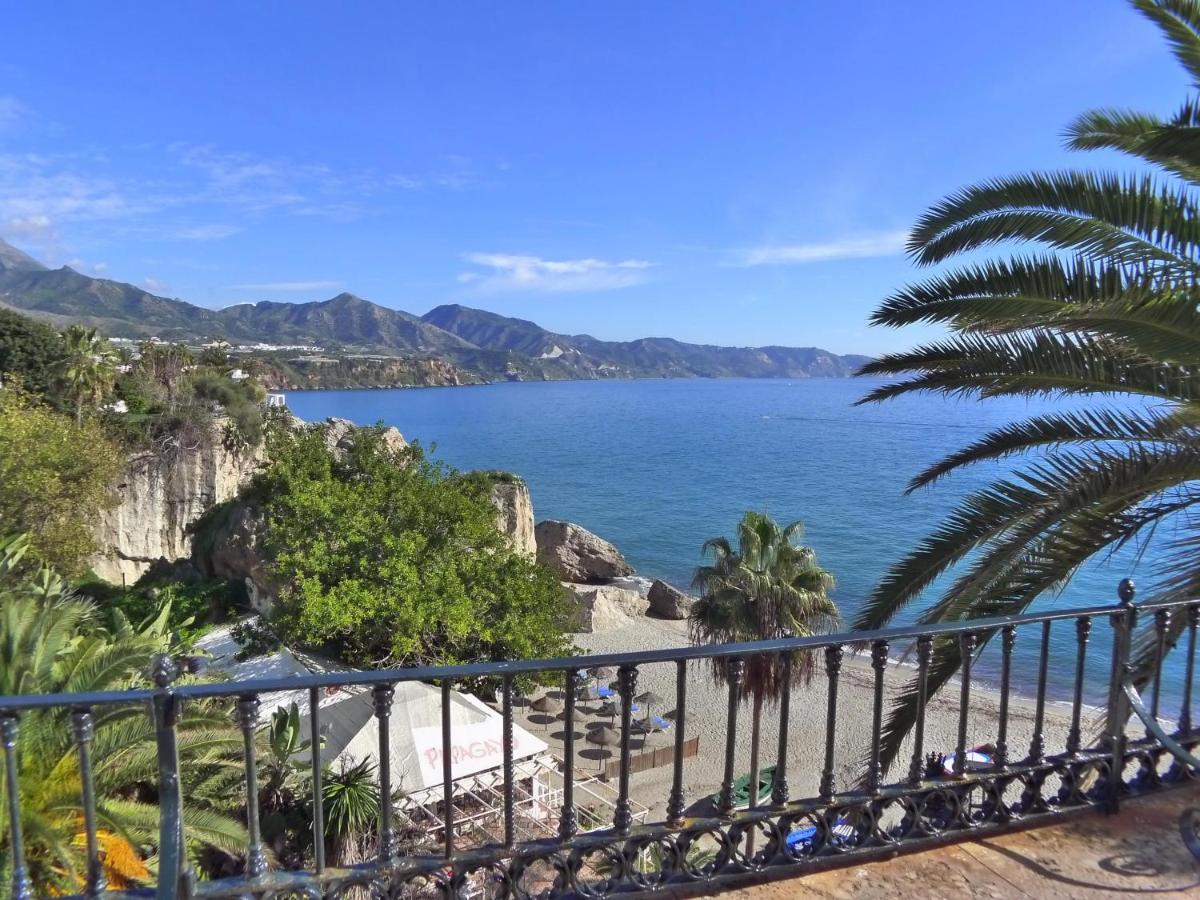 R1352 Pinomar D Villa Nerja Exteriör bild